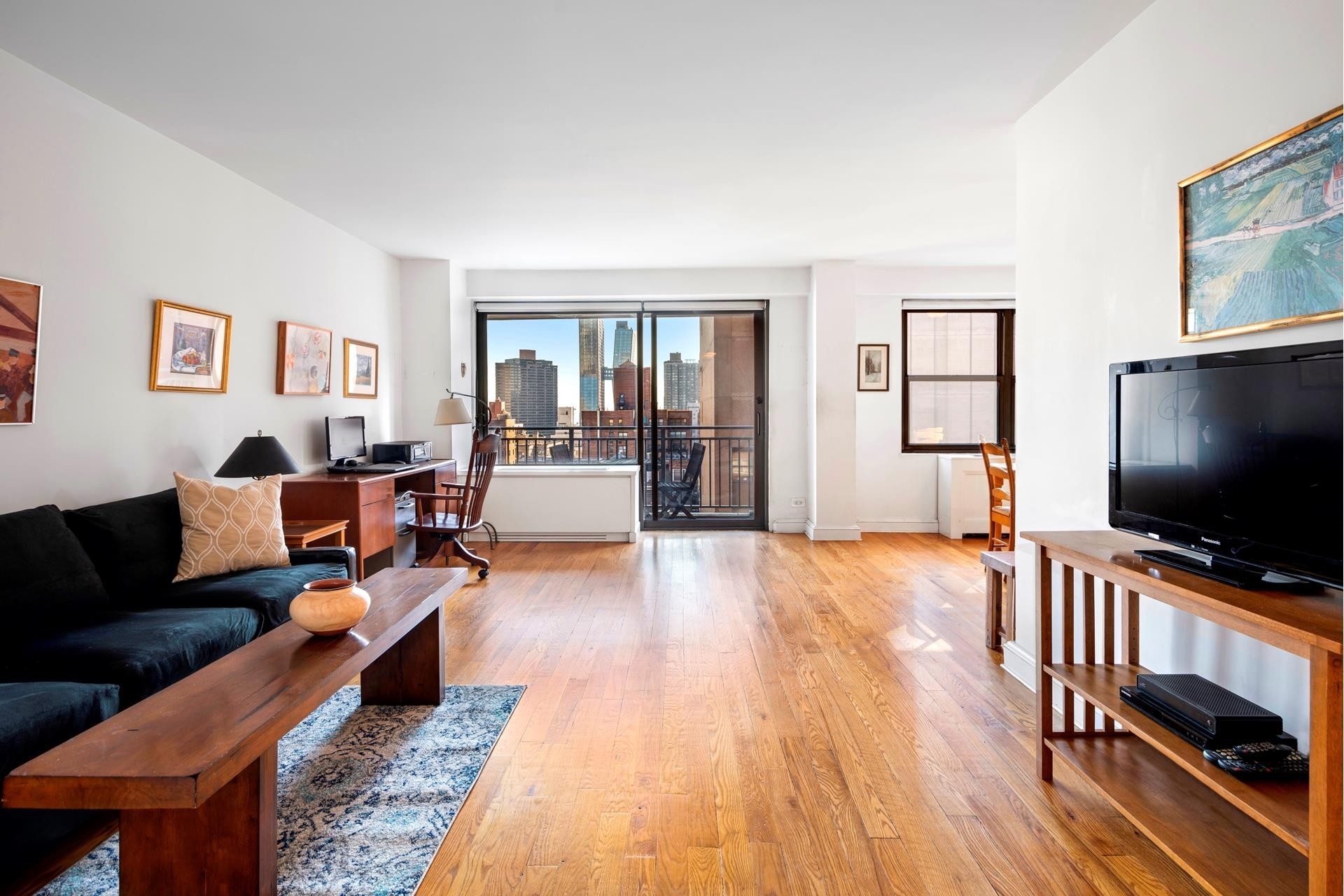 Co-op Properties for Sale at Murray Hill House, 132 E 35TH ST, 13E Murray Hill, New York, New York 10016