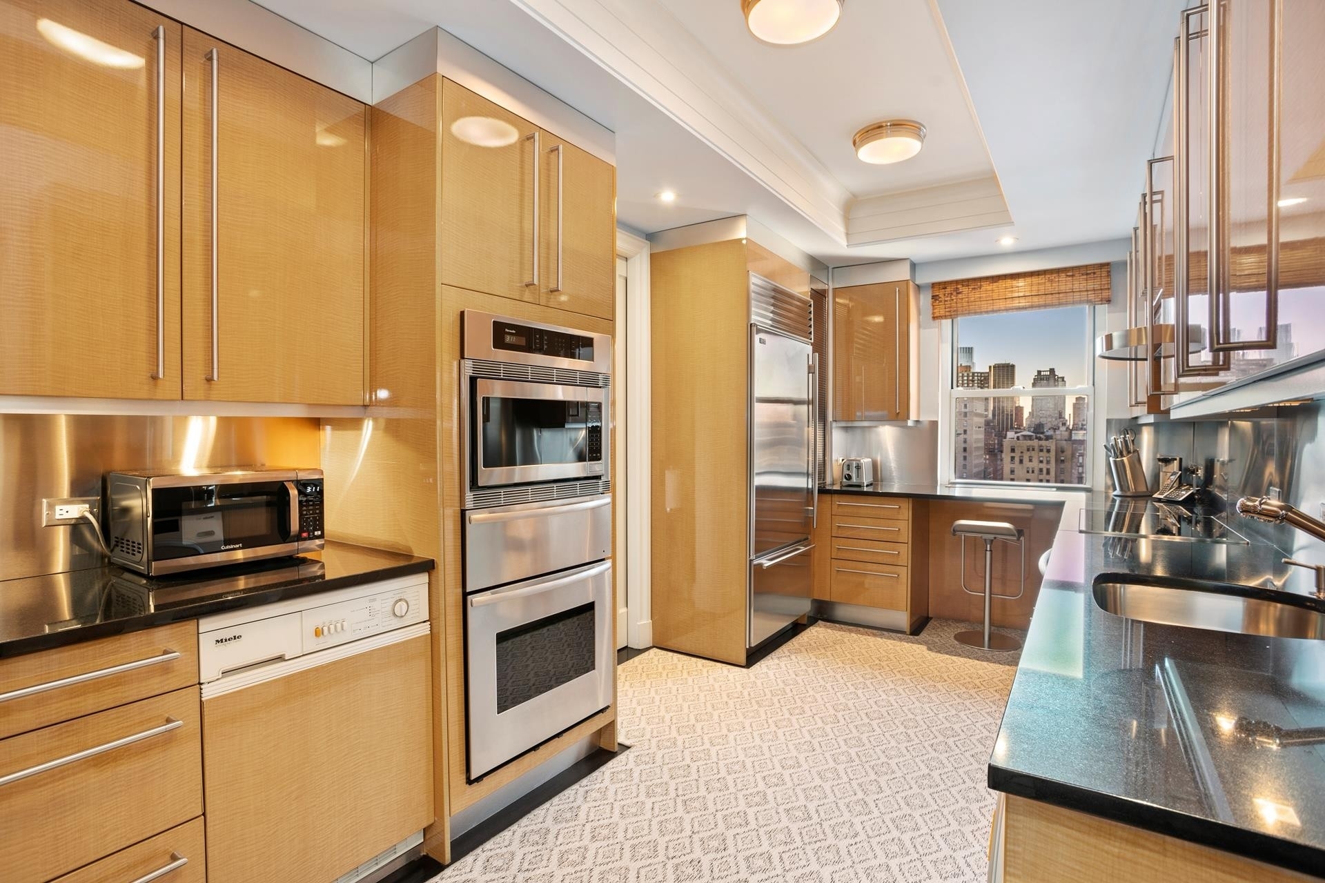 4. Co-op Properties for Sale at The Victorian, 175 E 62ND ST, 17A Lenox Hill, New York, New York 10065