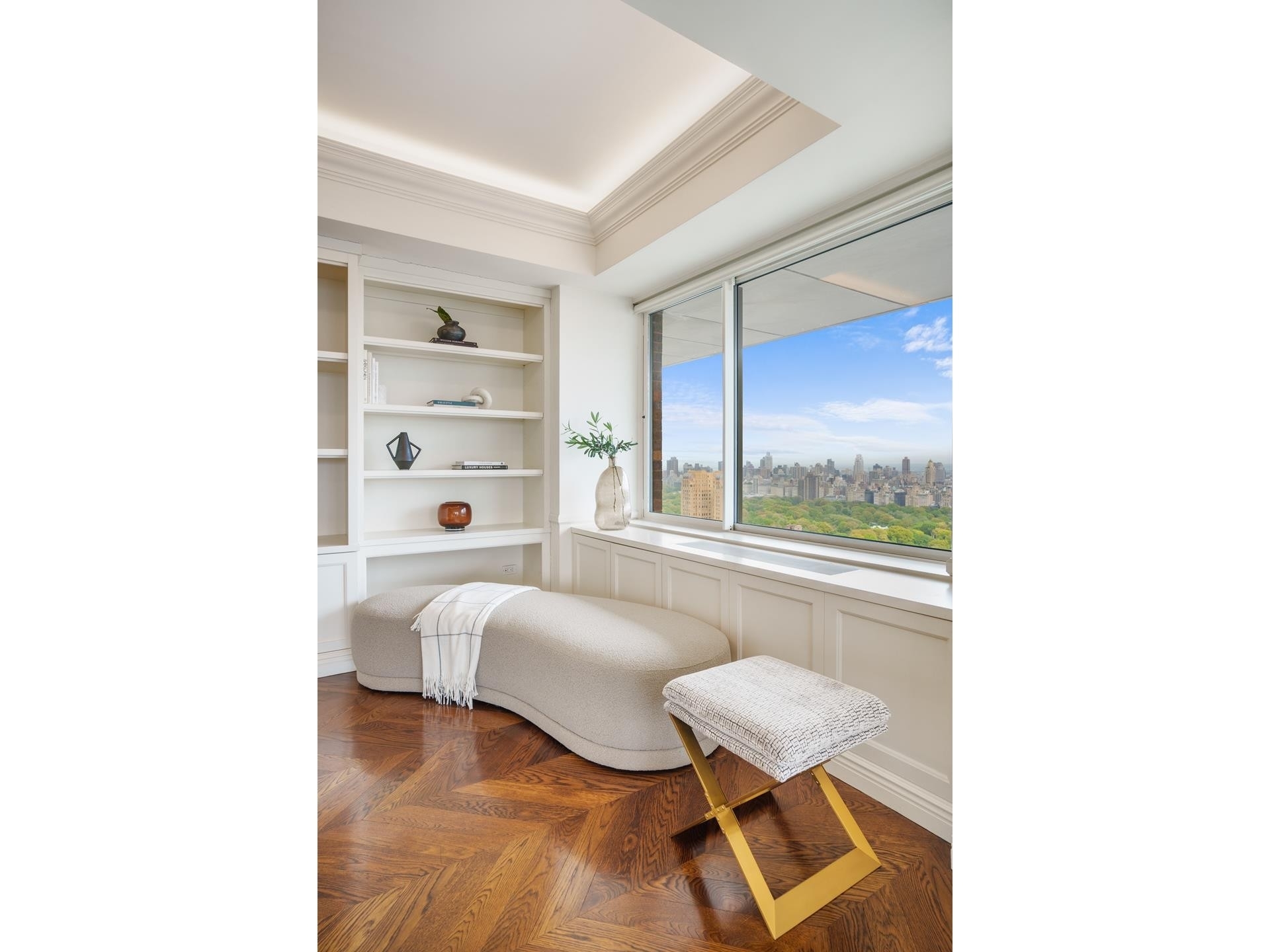 5. Condominiums for Sale at The Millennium Tower, 111 W 67TH ST, 43A Lincoln Square, New York, New York 10023