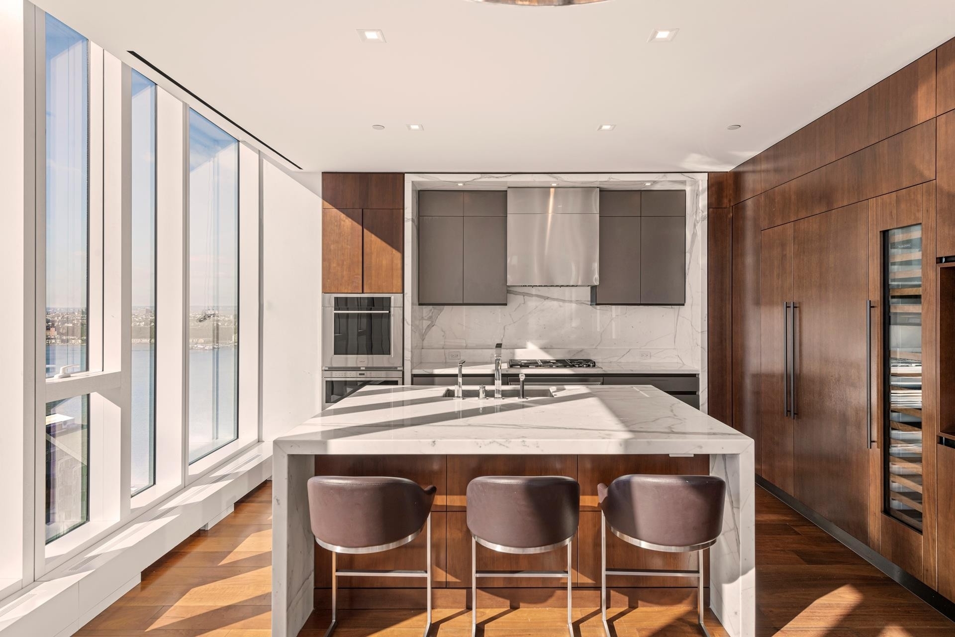 7. Condominiums for Sale at One West End, 1 WEST END AVE W, 35B Lincoln Square, New York, New York 10023