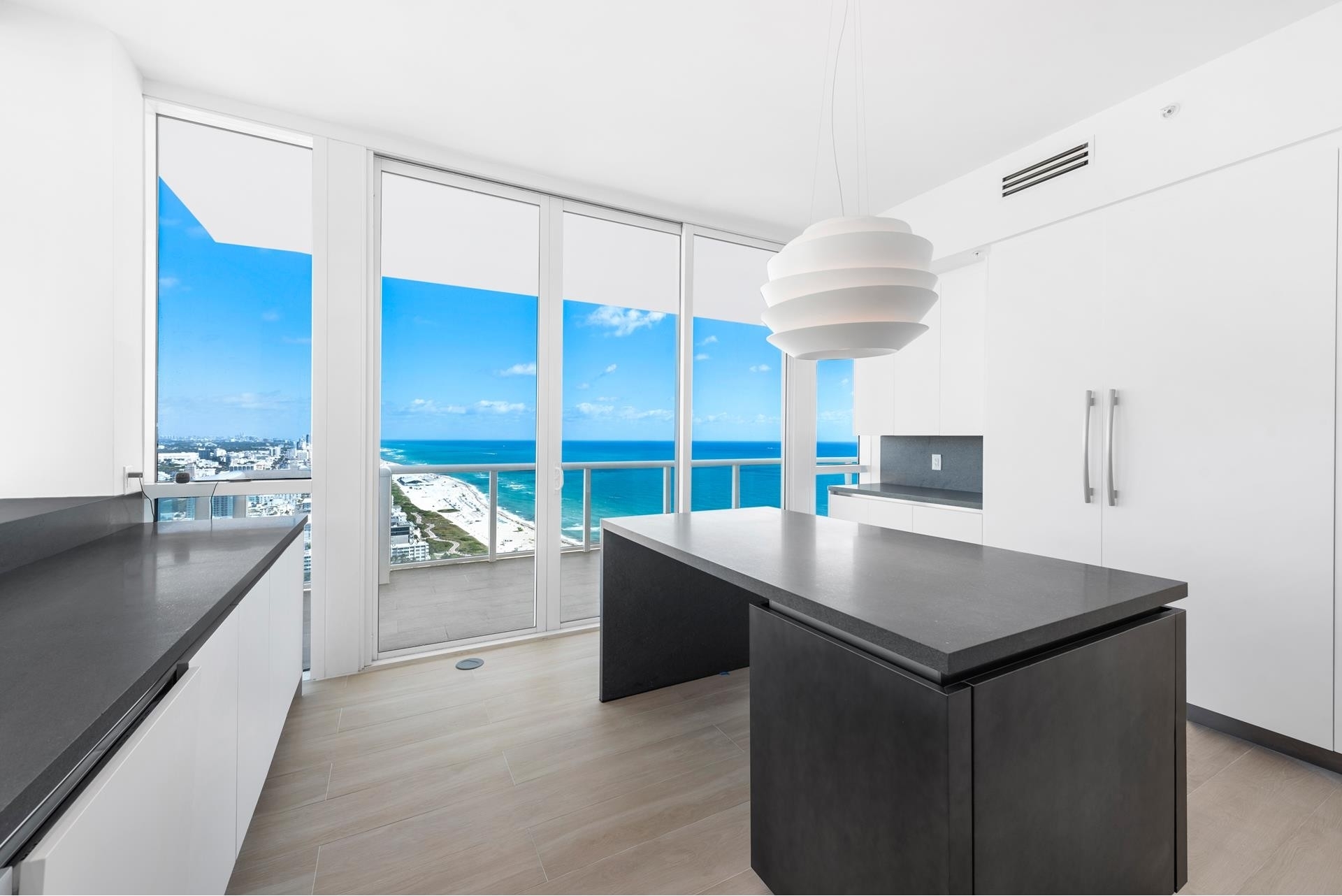 11. Condominiums for Sale at 50 S Pointe Dr, 3401 South Point, Miami Beach, Florida 33139