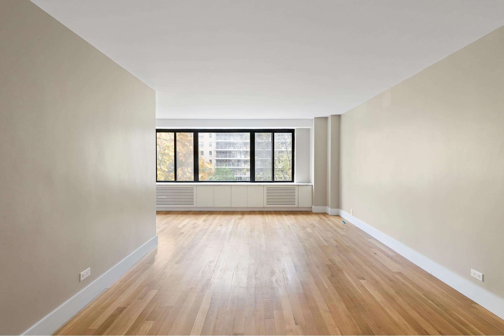 3. Condominiums for Sale at The Olmstead, 382 CENTRAL PARK W, 5F Manhattan Valley, New York, New York 10025