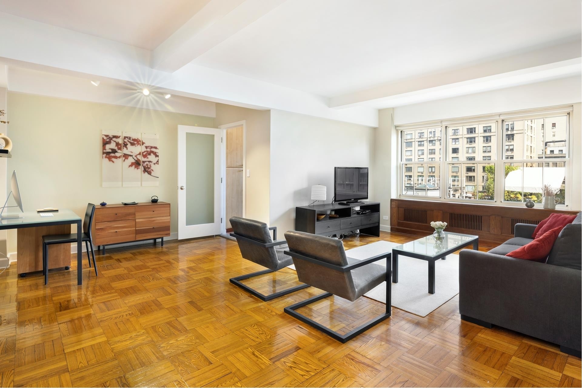 Co-op Properties for Sale at The Elliot, 320 W 76TH ST, 8EE Upper West Side, New York, New York 10023