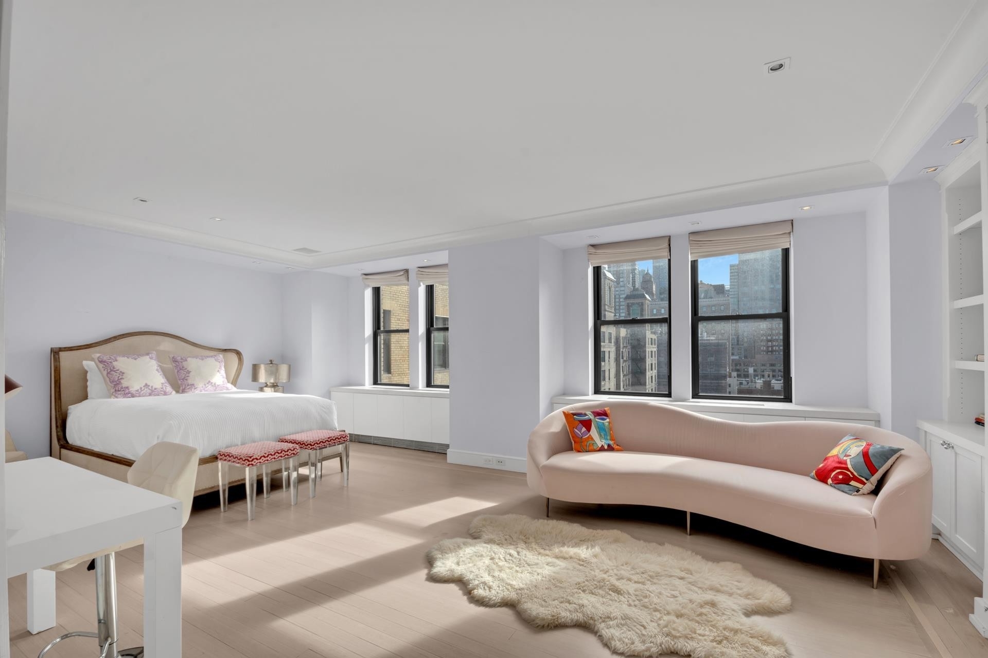 18. Condominiums for Sale at The Mayfair Regent, 610 PARK AVE, PH16E Lenox Hill, New York, New York 10065