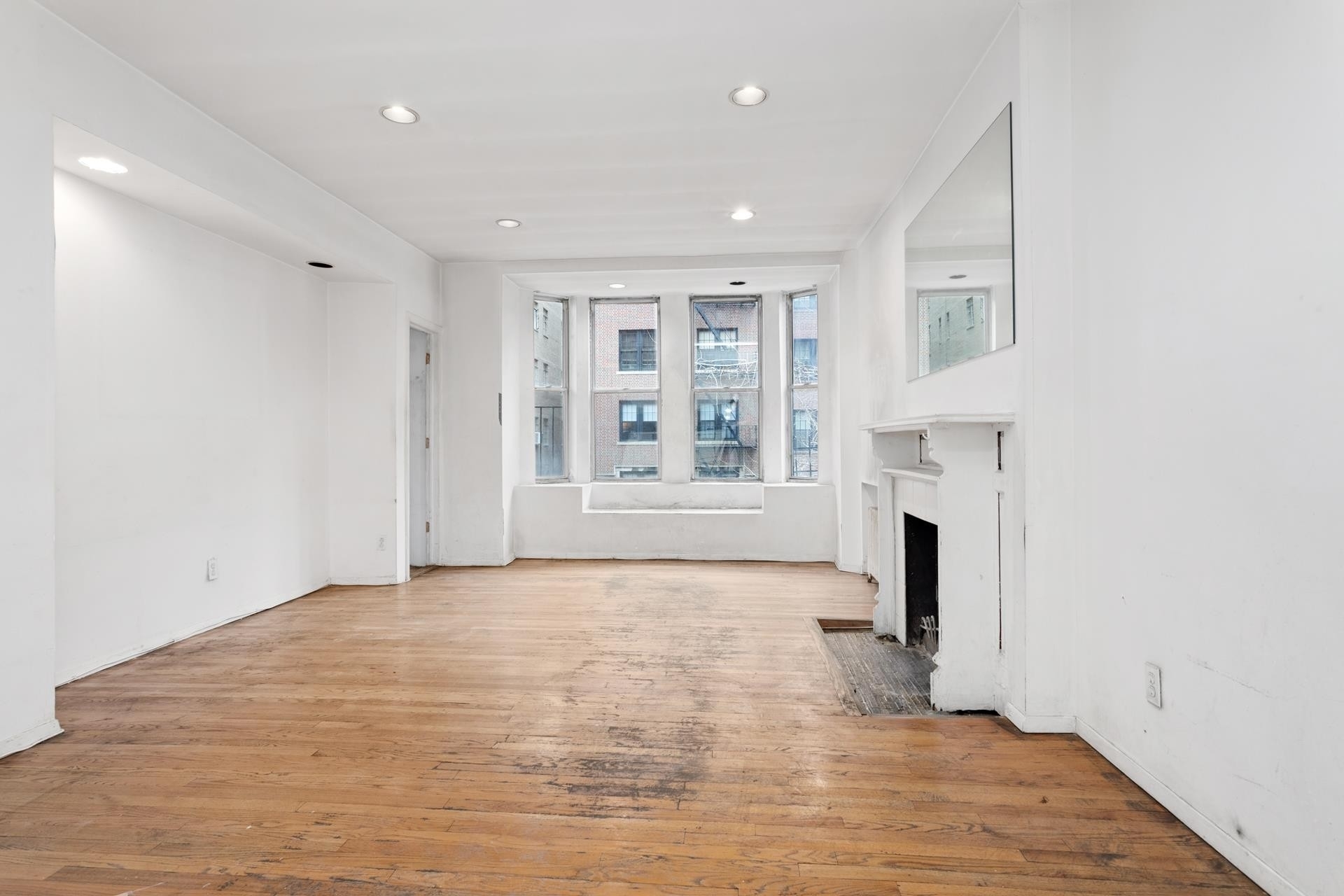 6. Co-op Properties for Sale at 62 MONTAGUE ST, 3BC Brooklyn Heights, Brooklyn, New York 11201