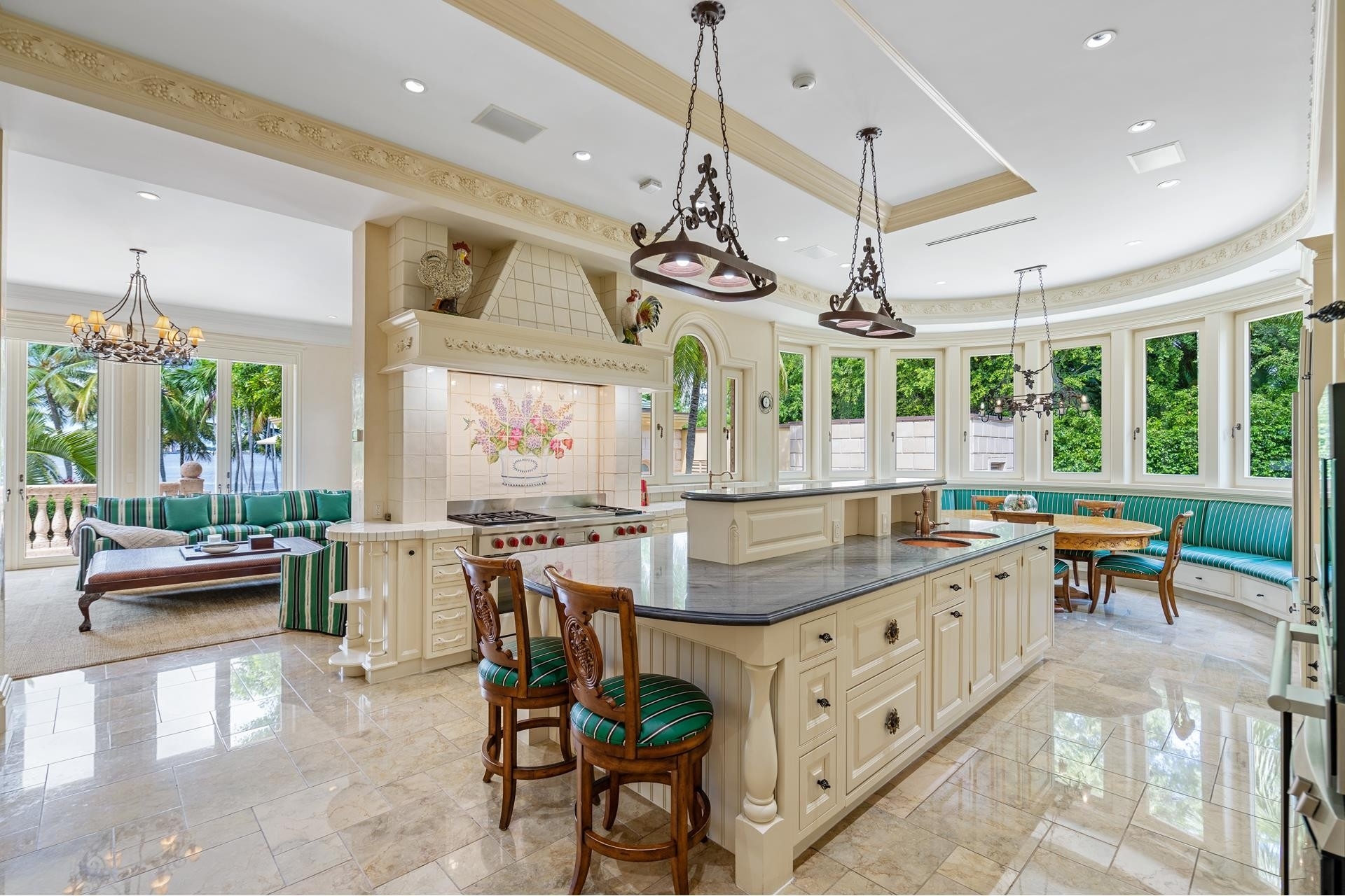 9. Single Family Homes for Sale at Indian Creek Country Club, Indian Creek, Florida 33154