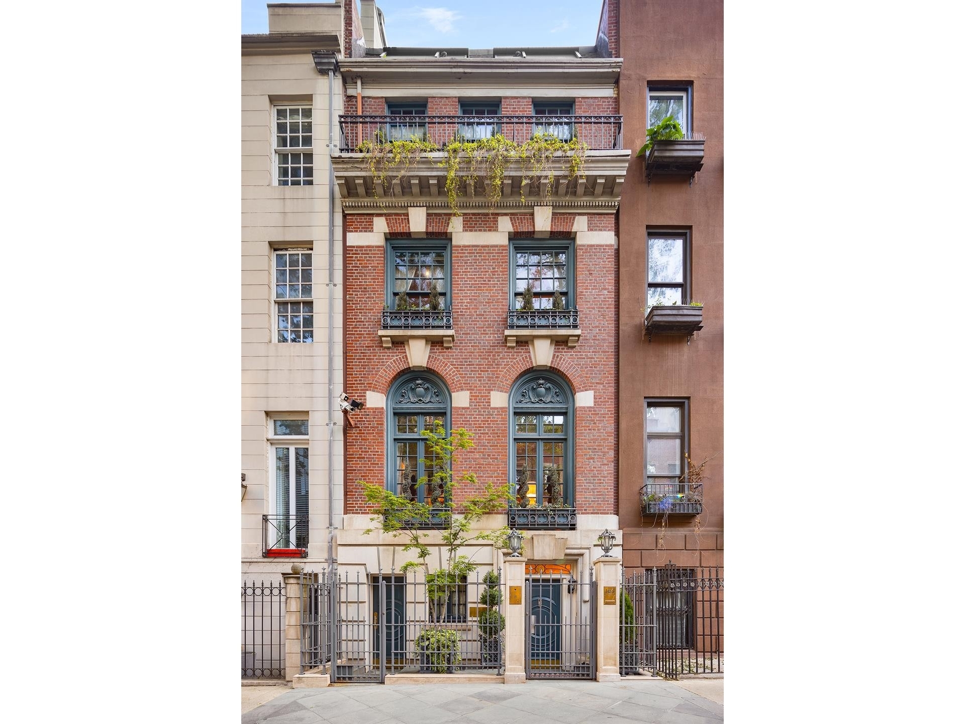 Single Family Townhouse for Sale at 163 E 64TH ST, TOWNHOUSE Lenox Hill, New York, New York 10065