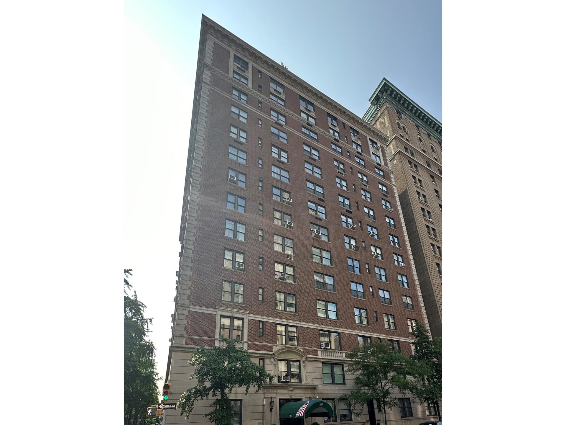 8. Co-op Properties for Sale at 911 PARK AVE, 6A Upper East Side, New York, New York 10075