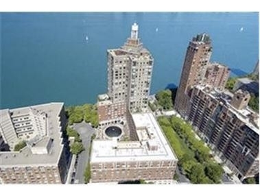 1. Condominiums for Sale at Liberty Terrace, 380 RECTOR PL, 3A Battery Park City, New York, New York 10280