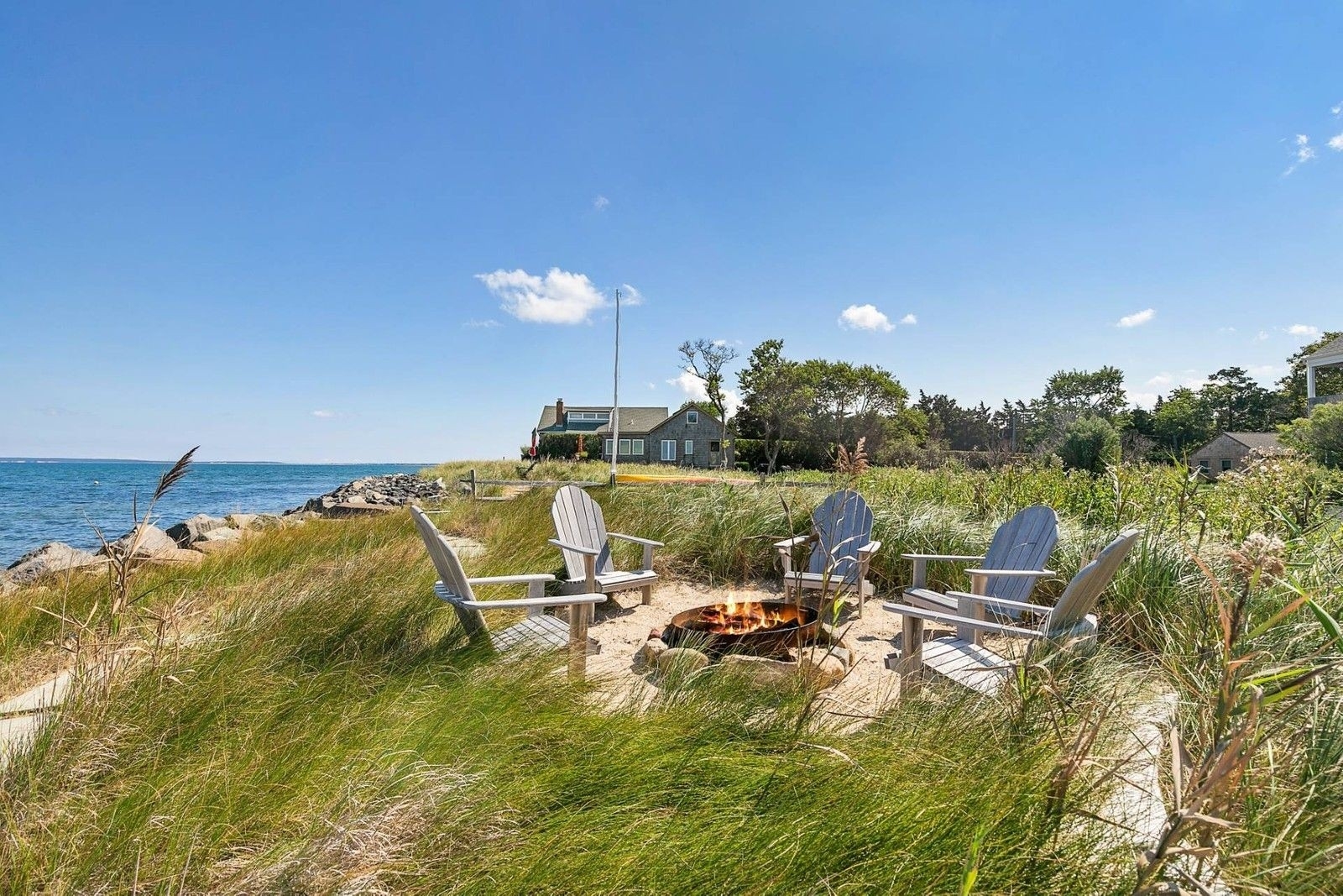 3. Single Family Homes for Sale at Springs, East Hampton, New York 11937