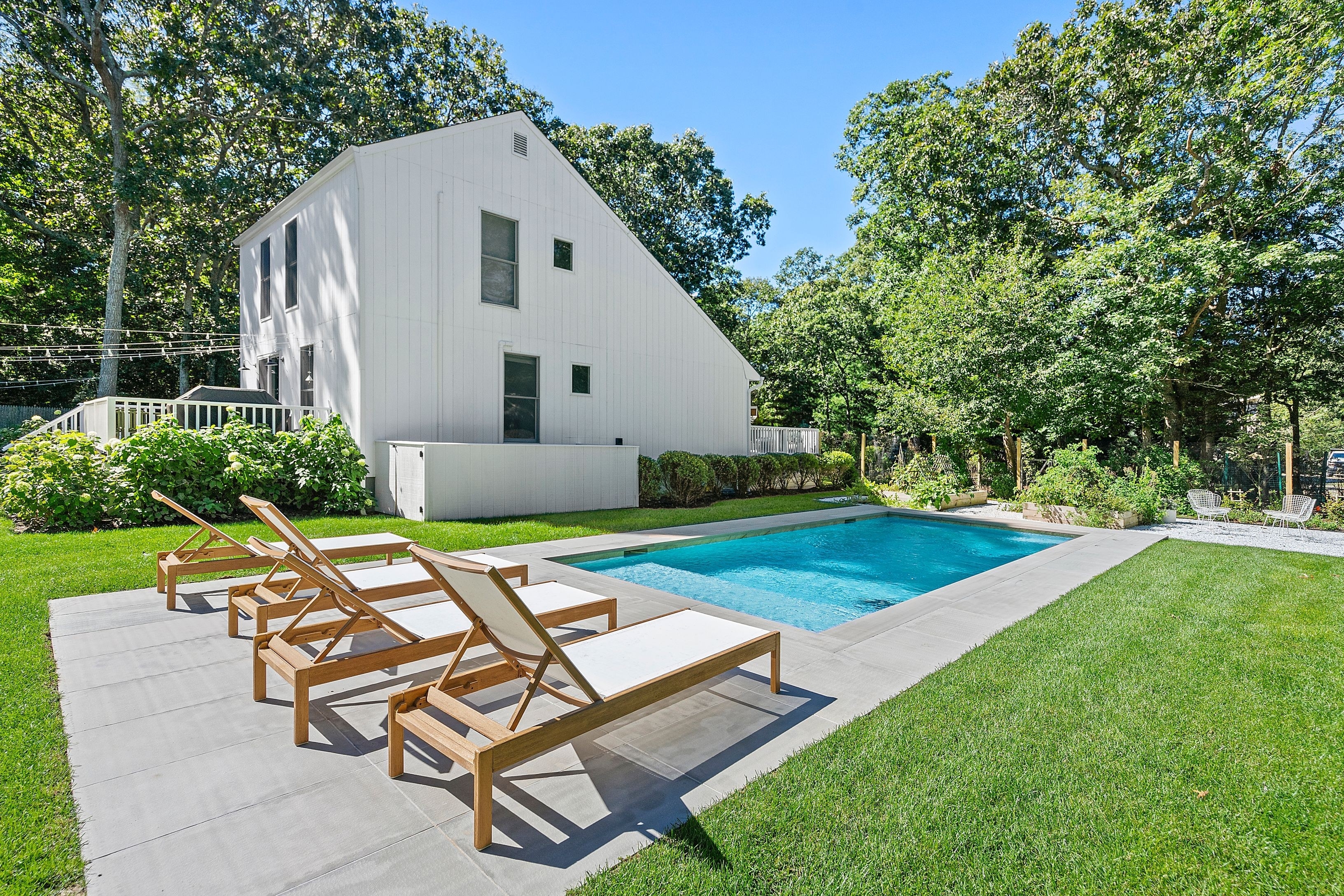 Single Family Home for Sale at Springs, East Hampton, New York 11937