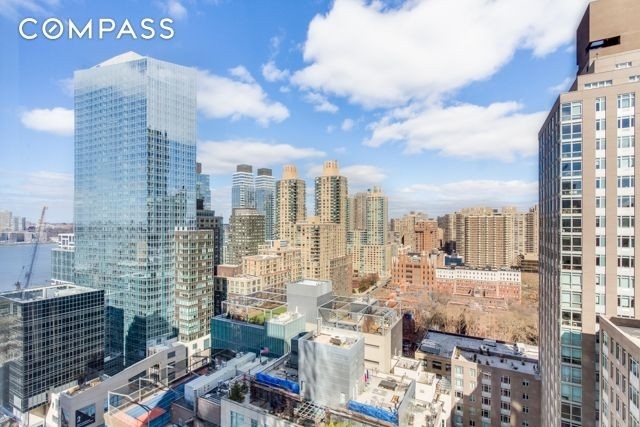 Condominium for Sale at 555 W 59TH ST, 23G Lincoln Square, New York, New York 10019