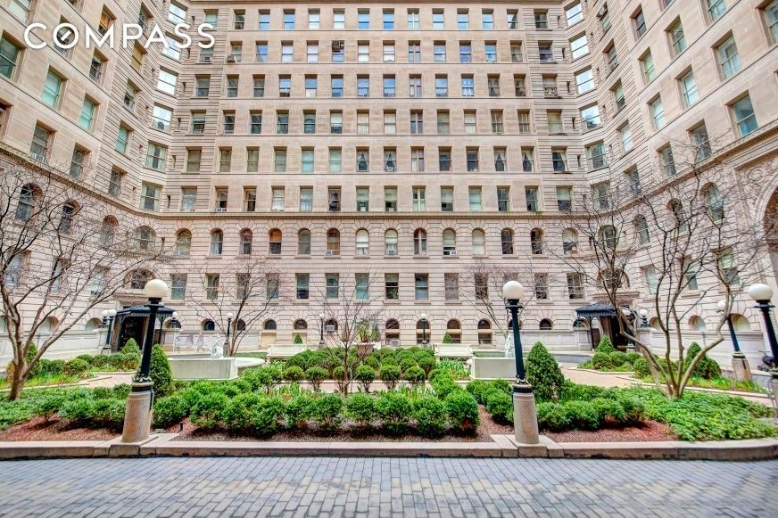 11. Condominiums for Sale at The Apthorp, 390 W END AVE, 4J Upper West Side, New York, New York 10024
